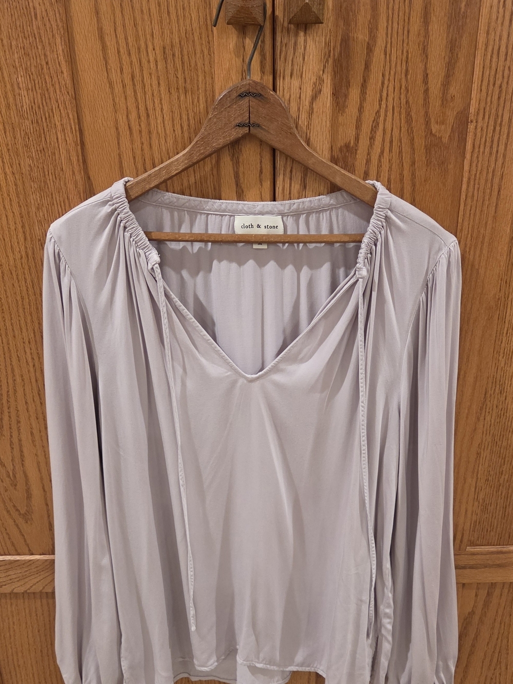 Cloth & Stone Luxe Satin EcoVero Tie Neck Blouse Women's Medium Lilac